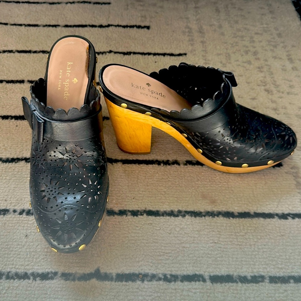Kate Spade heeled clogs size 6 1/2